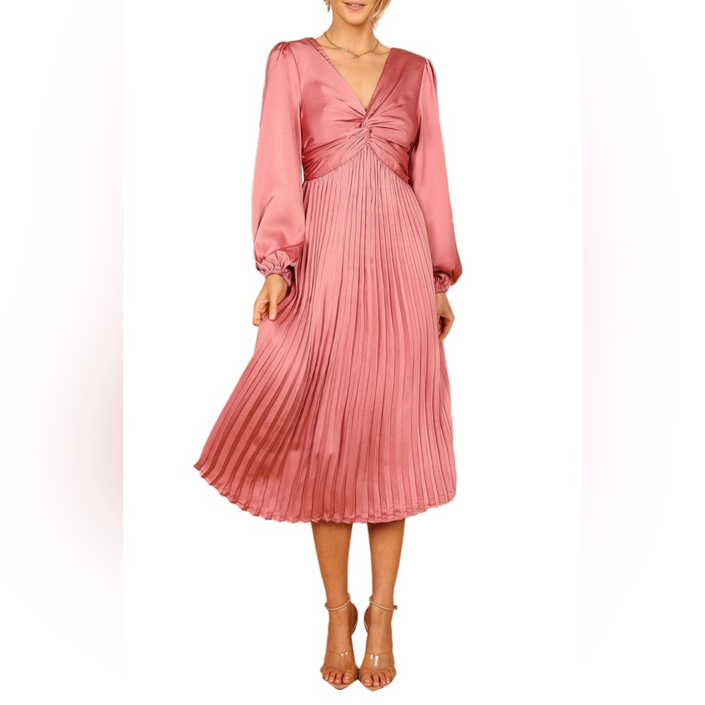 Noelle Long Sleeve Pleated Satin Midi Dress Petal & Pup Blush Small NWT